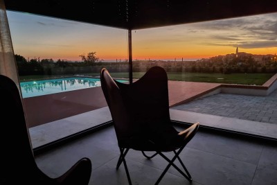 Poreč, dintorni, Villa di lusso con piscina e vista mare, a 12 km dal mare