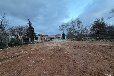 Poreč, Surroundings, Building Land 844 m2 in a Quiet Location 7 km from the Sea