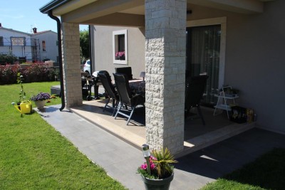 Poreč, Surroundings, Beautifully Decorated Twin House, 4 km from Poreč