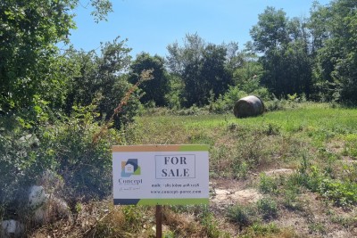 Poreč, Baderna - EKSKLUZIVA AGENCIJE - Gradbena zemljišča z negrađevinskimi, 20 km od morja
