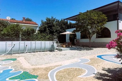 Poreč, okolí, Prostorná vila se 5 ložnicemi a výhledem na moře, 4 km od moře