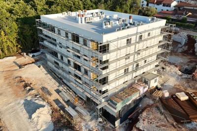 Moderan stan na 3. katu novogradnje, samo 800 m od mora – Poreč!