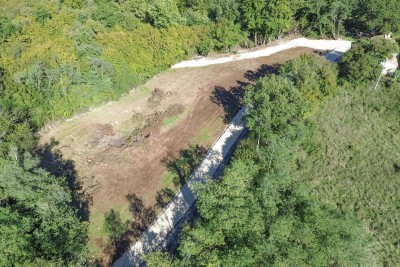 Poreč, okolica, Građevinsko zemljište s projektom, 12 km od mora
