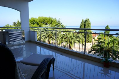 Umag, Crveni Vrh, Luksuzno prostrani stan s dvije spavaće sobe u Skiper Resortu, 50 m od mora