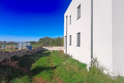 Poreč, Surroundings, Two-Story Apartment with Two Bedrooms and Garden