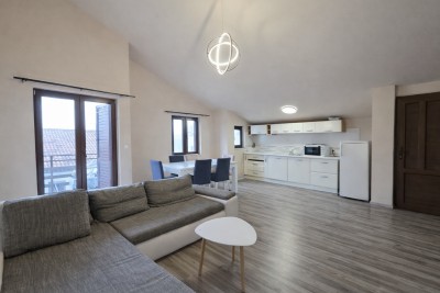 Poreč, Funtana, Prostrani stan s dvije spavaće sobe, 400 m od mora