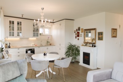 Poreč, dintorni, Appartamento di lusso al secondo piano con vista mare