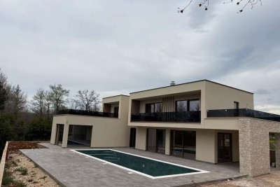 Poreč, dintorni, Moderna, lussuosa casa in posizione tranquilla, 10 km dal mare