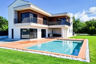 Poreč, dintorni, Villa di lusso con piscina e vista mare, a 12 km dal mare