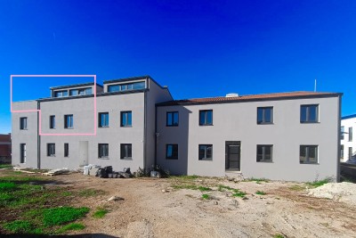 Poreč, Surroundings, Apartment with 3 Bedrooms and a Large Terrace with Sea View