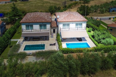 Poreč, Surroundings, Luxury Duplex House with Pool in a Quiet Location, 5 km from the Sea