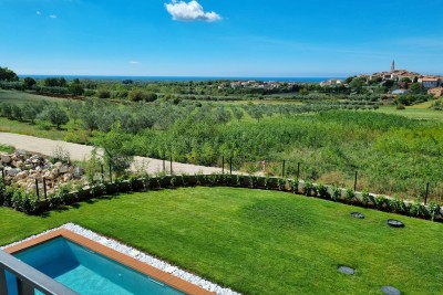 Poreč, Umgebung, Luxuriöse Villa mit Pool und Meerblick, 12 km vom Meer entfernt