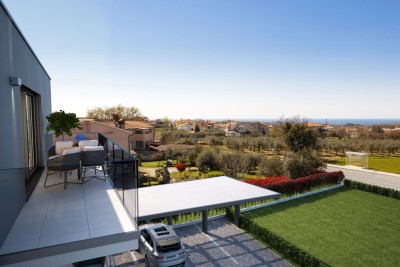 Poreč, Surroundings, Apartment on the Second Floor with an Open Sea View